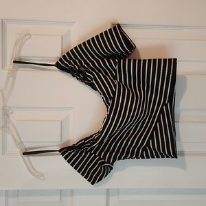 Off the shoulder Crop Top